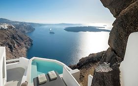Aqua Luxury Suites by NOMÉE Hospitality Group